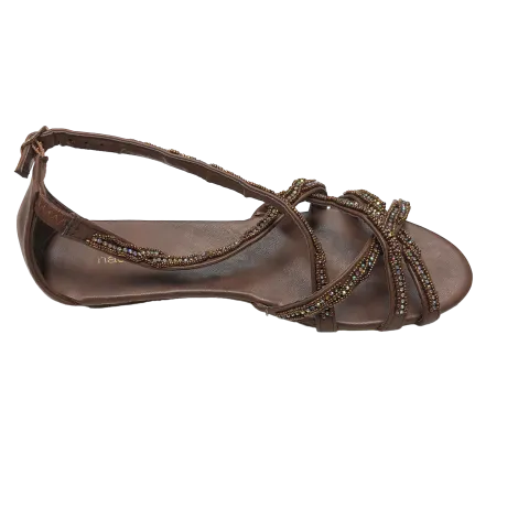 Brown Sandals Flats Maurices, Size 7