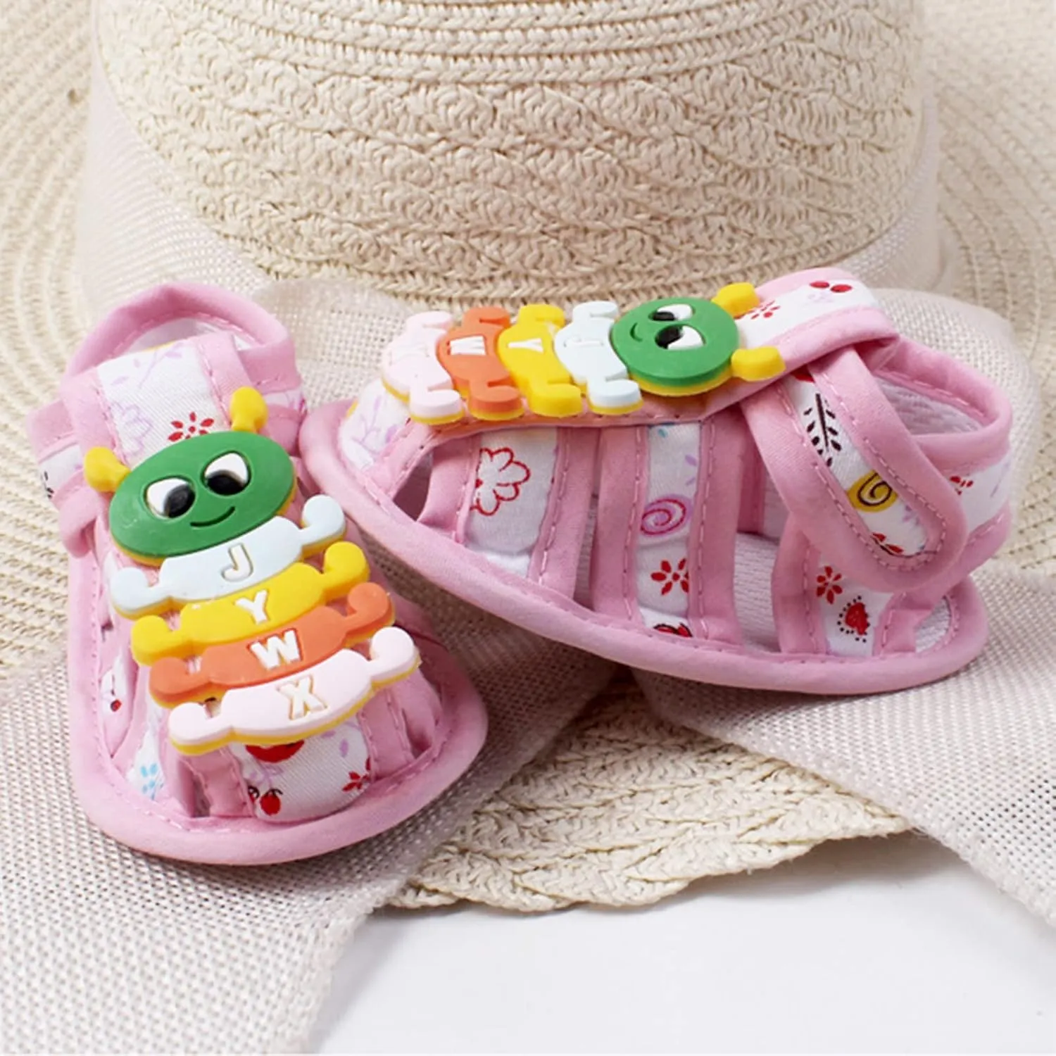 EnJoCho Baby Cute Cartoon Shoes Newborn Sneaker Shoes Girl Nonslip Infant Walking Shoes Boy Flat Shoes Dresses (Pink, 3 Months)