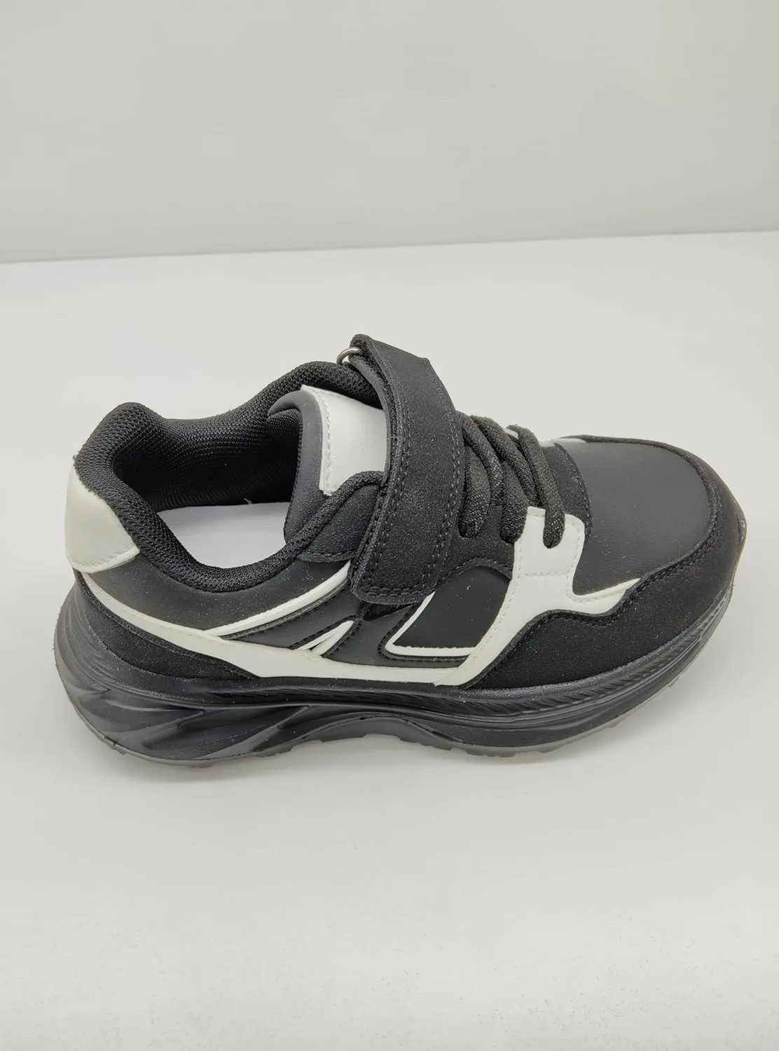 Kids Athletic Sneakers, Black and White, Hook and Loop Closure, EVA Sole