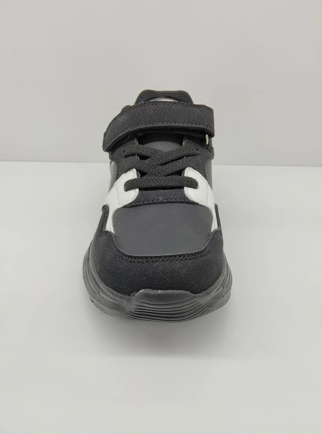 Kids Athletic Sneakers, Black and White, Hook and Loop Closure, EVA Sole