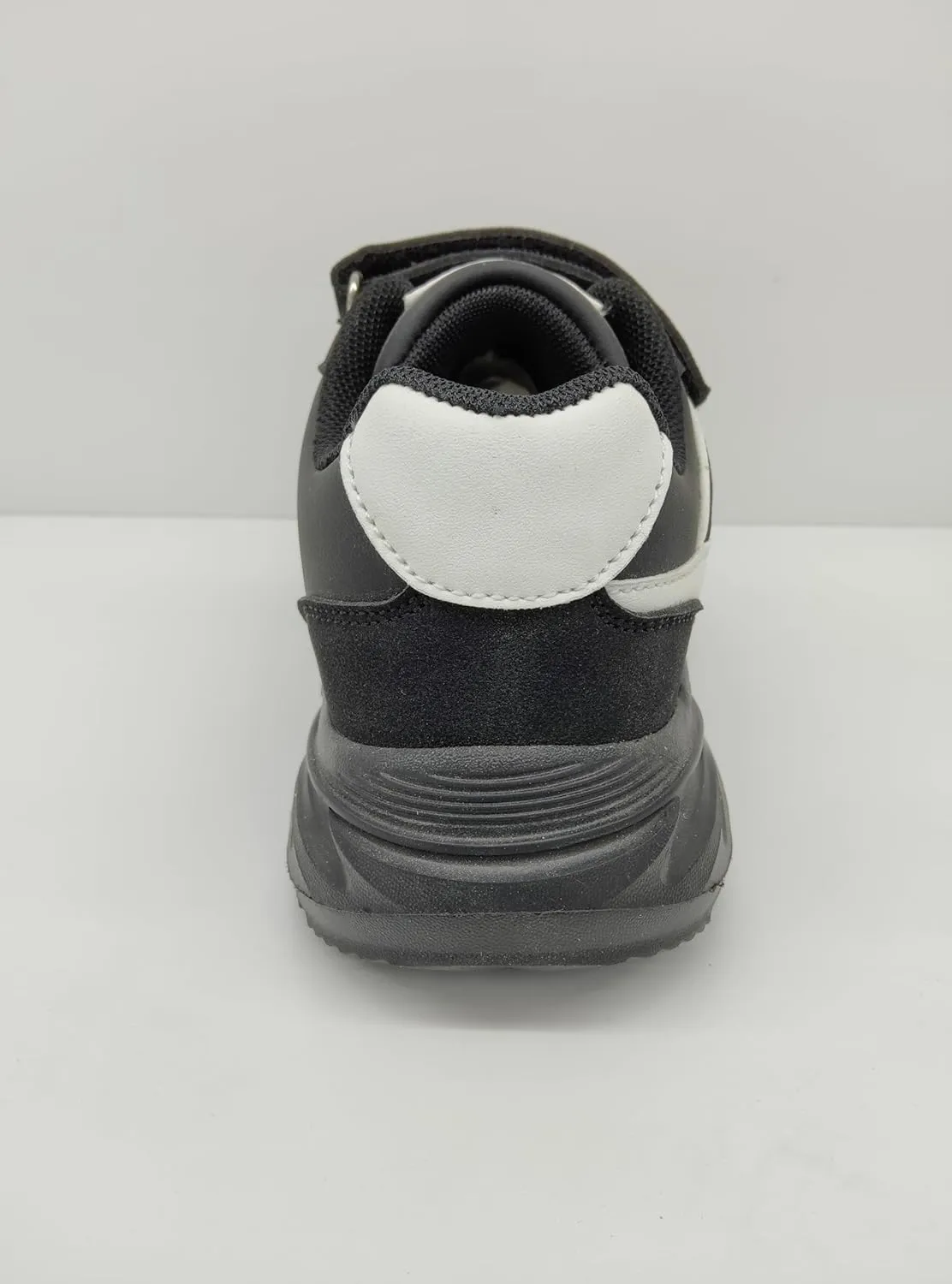 Kids Athletic Sneakers, Black and White, Hook and Loop Closure, EVA Sole