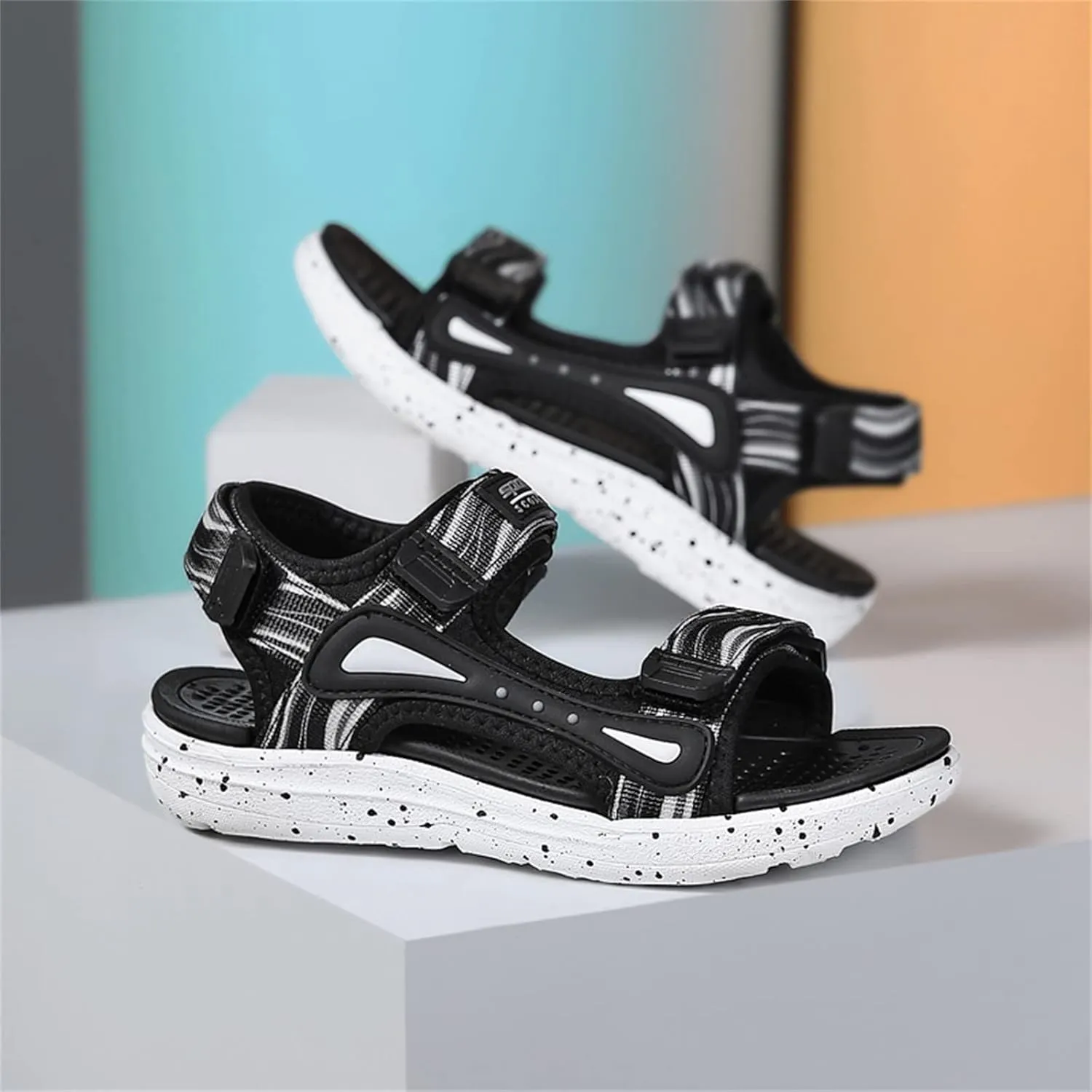 Kids Boys Sports Sandals Outdoor Hiking Beach Open Toe Lightweight Breathable Non Slip On Sandals for Toddler