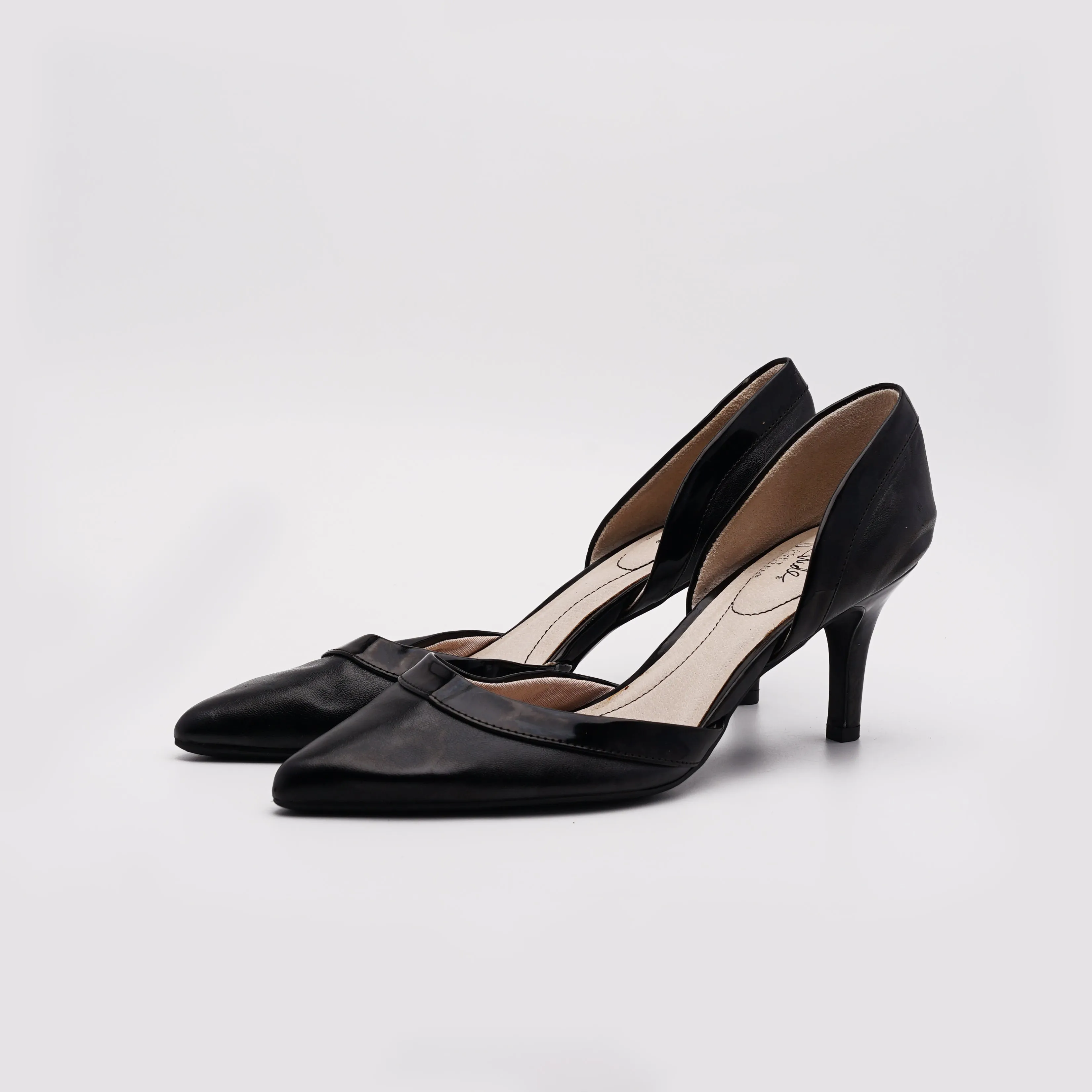 Life Stride Slip on Pumps