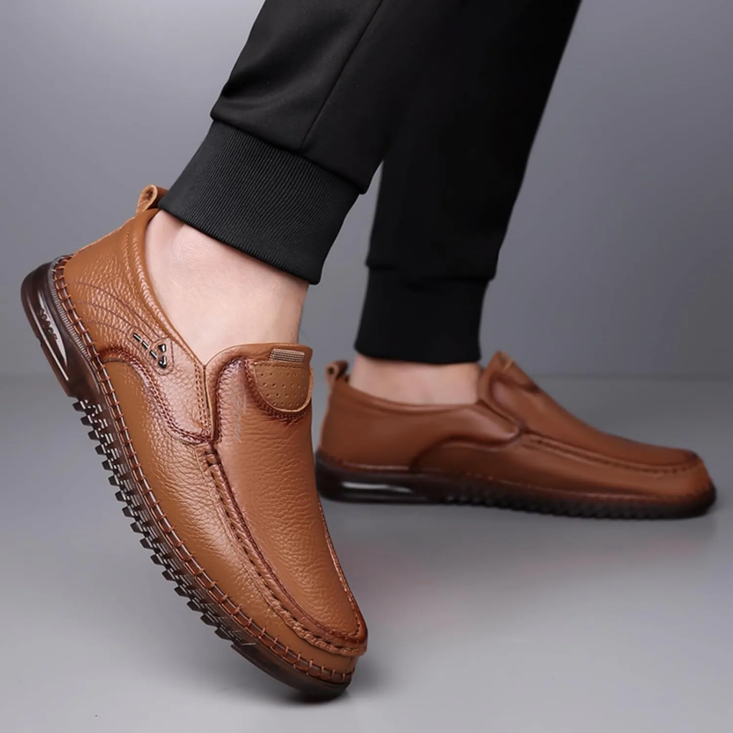 Mens Handmade Leather Slip On Loafers Casual Lightweight Soft Non Slip Walking Shoes for Driving Daily Work Office