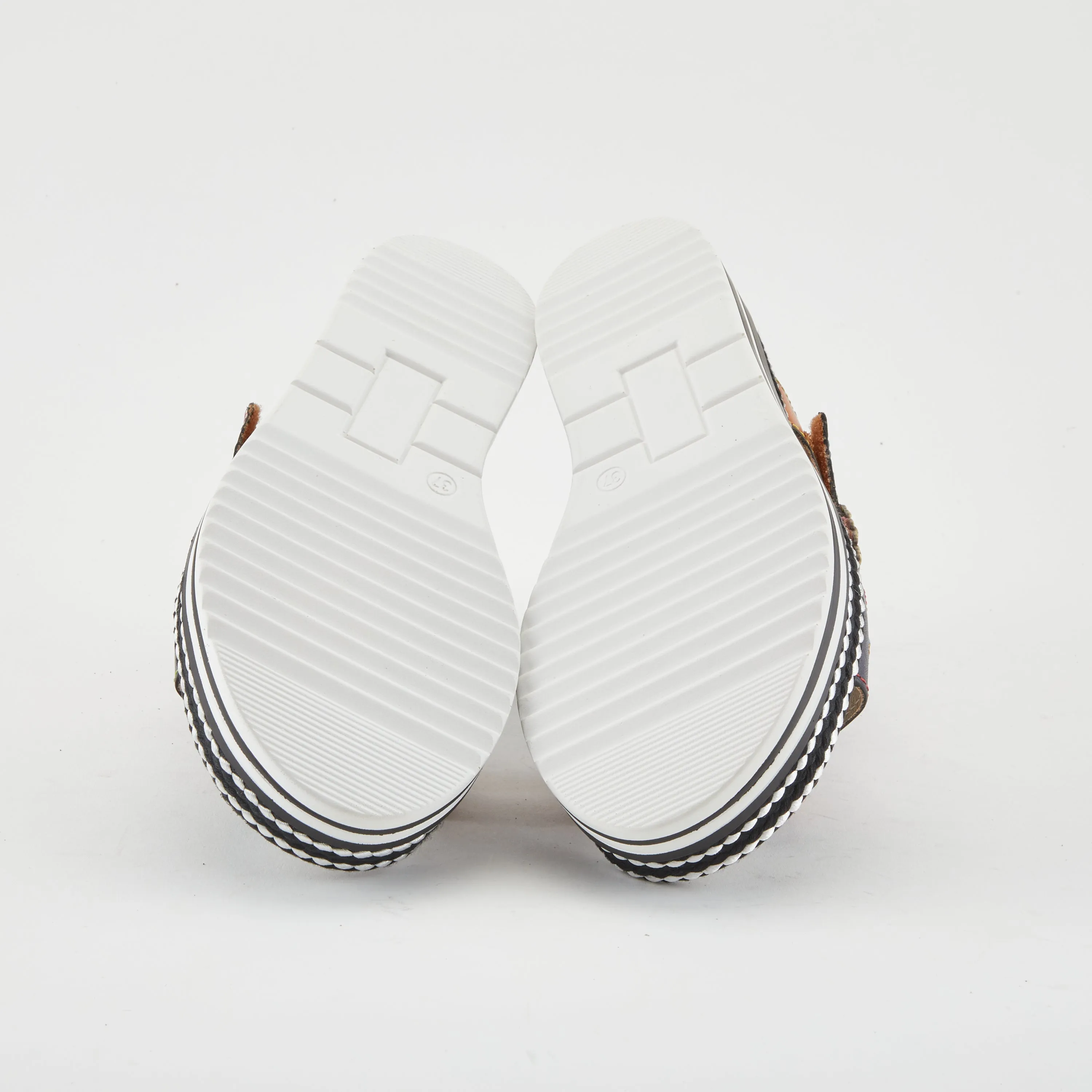Spring Step Shoes L'Artiste Laga Women’s Multi Color Leather Slingback Sandals