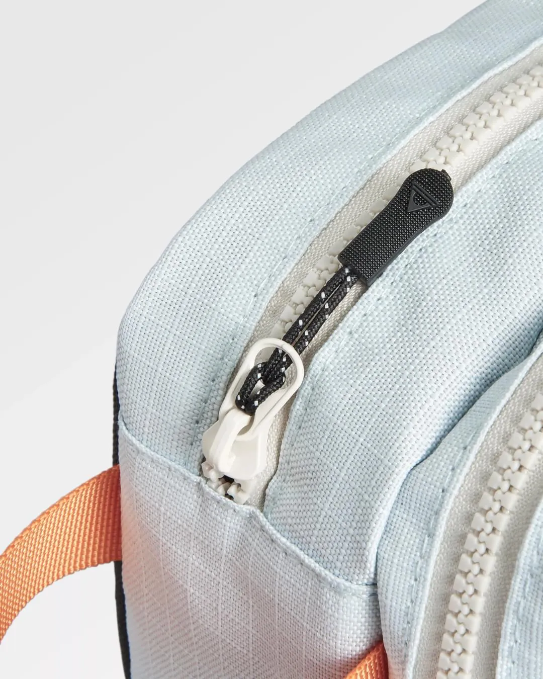 Travel Recycled Wash Kit - Grey Olive/ Surf Spray