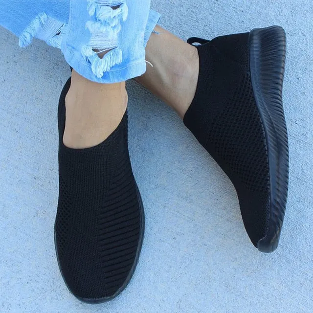Women Flat Slip on White Shoes Lightweight White