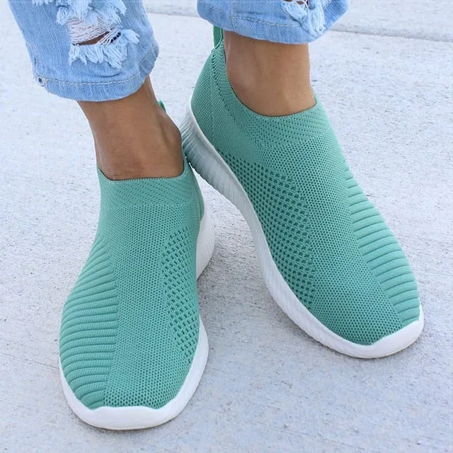Women Flat Slip on White Shoes Lightweight White